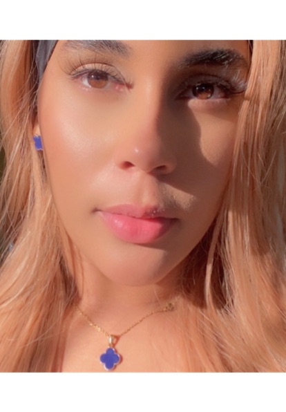Video call with Yazz — verified female host on MeetNow